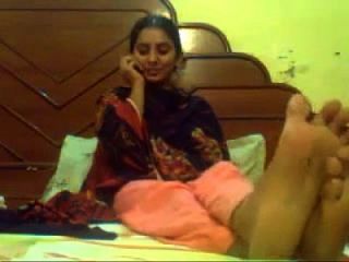 pakistani girl self shout mms for boyfrined